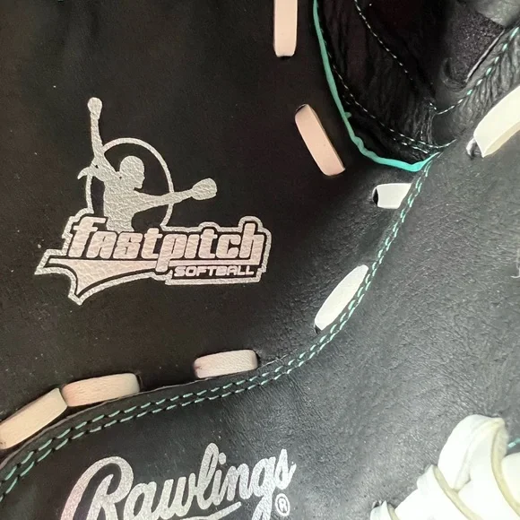 NWOT Rawlings left handed fast pitch softball glove - Picture 9 of 14